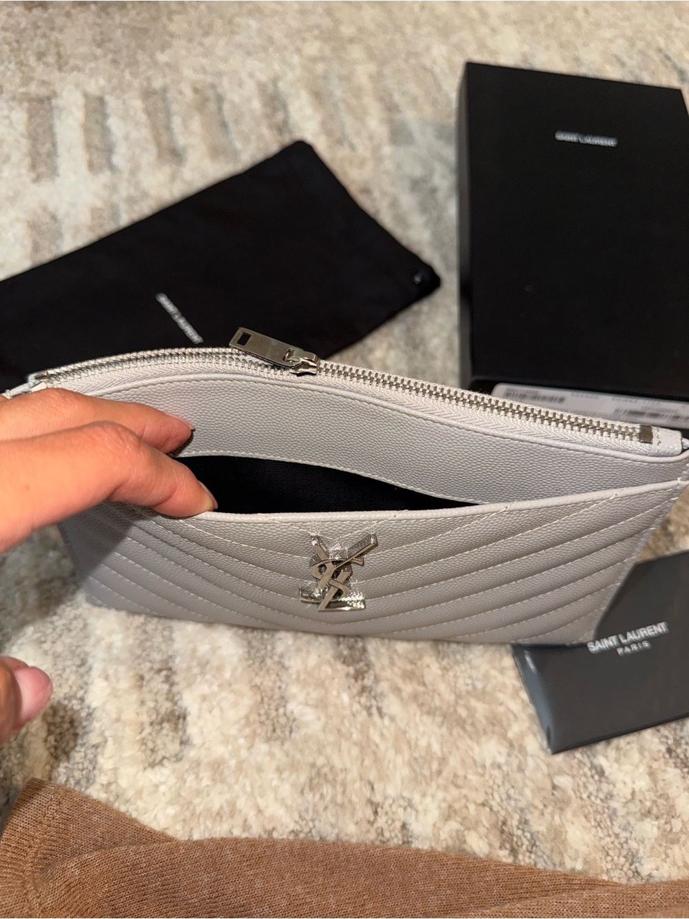 Saint Laurent Grey Pouch - Picture 6 of 8